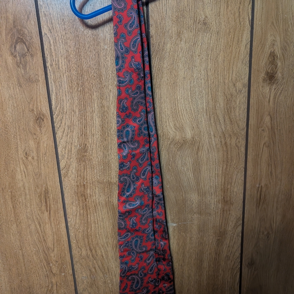Neil Martin Red Paisley Necktie